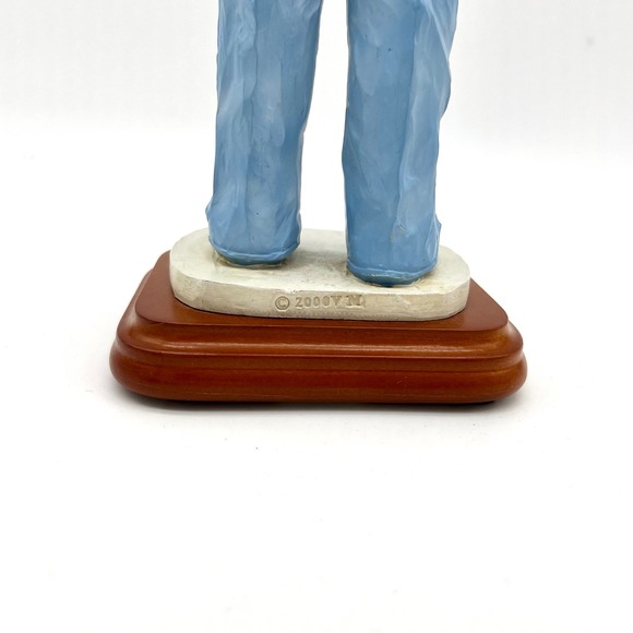 Masters of Miracles Gifted Hands Doctor Figurine Statue Limited Edition‎ - Picture 4 of 10